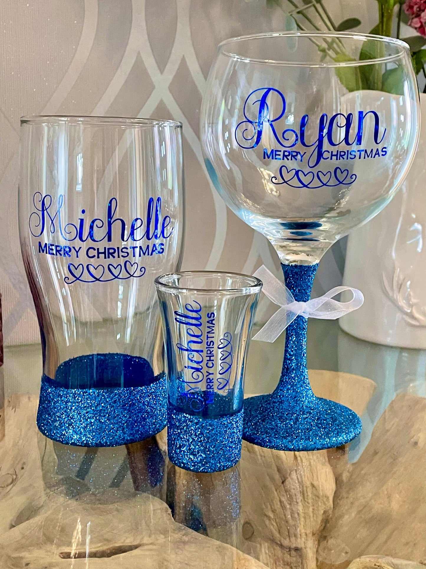 Personalised Birthday Glass for 16 18 21 25 30 40 50 60 70 Gift for girl her mum aunt nan gran grandma.
Winney Hill