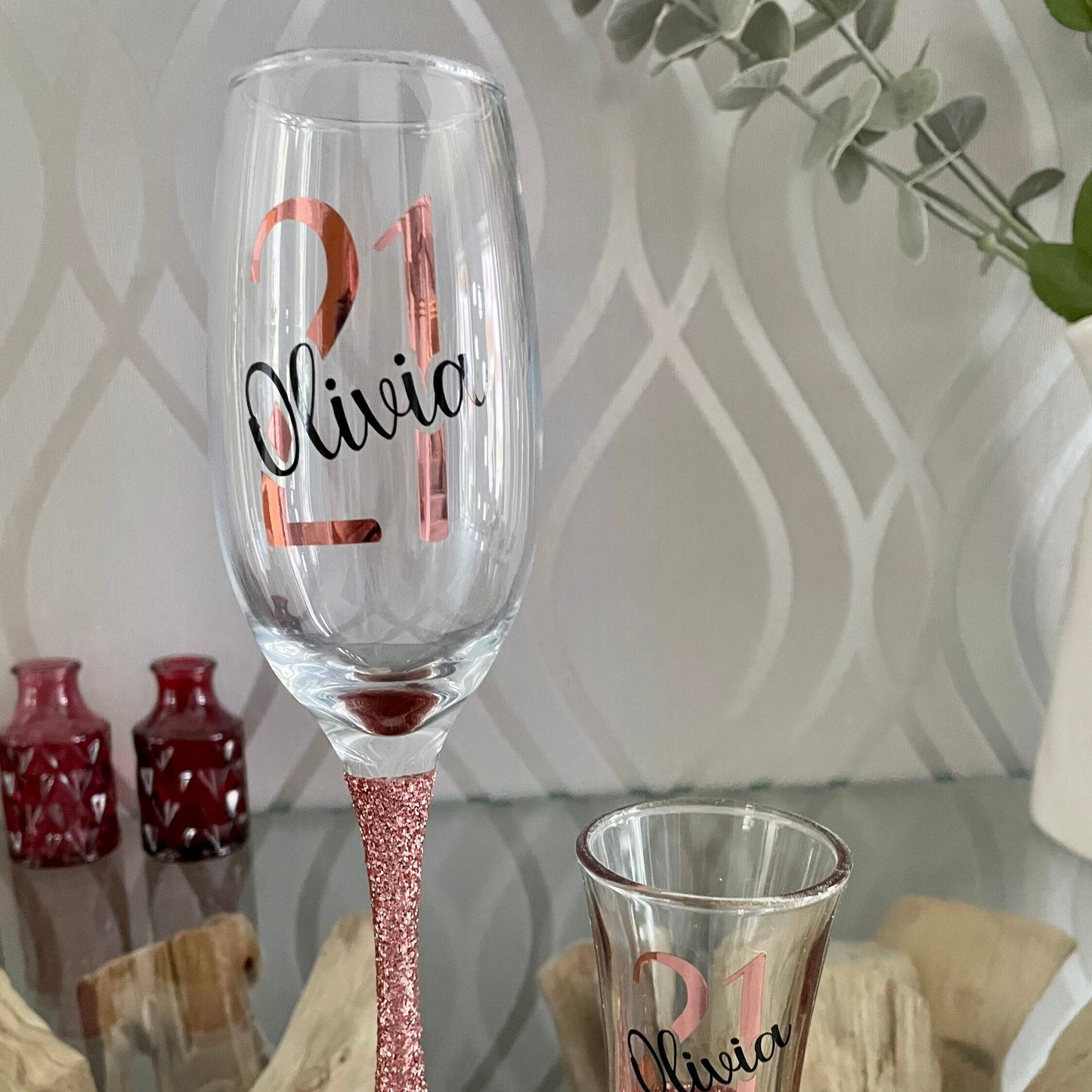 Personalised birthday glitter glass gift for him gift for her gift for teenager 18th 21st 30th 40th champagne gin wine shot pint glass