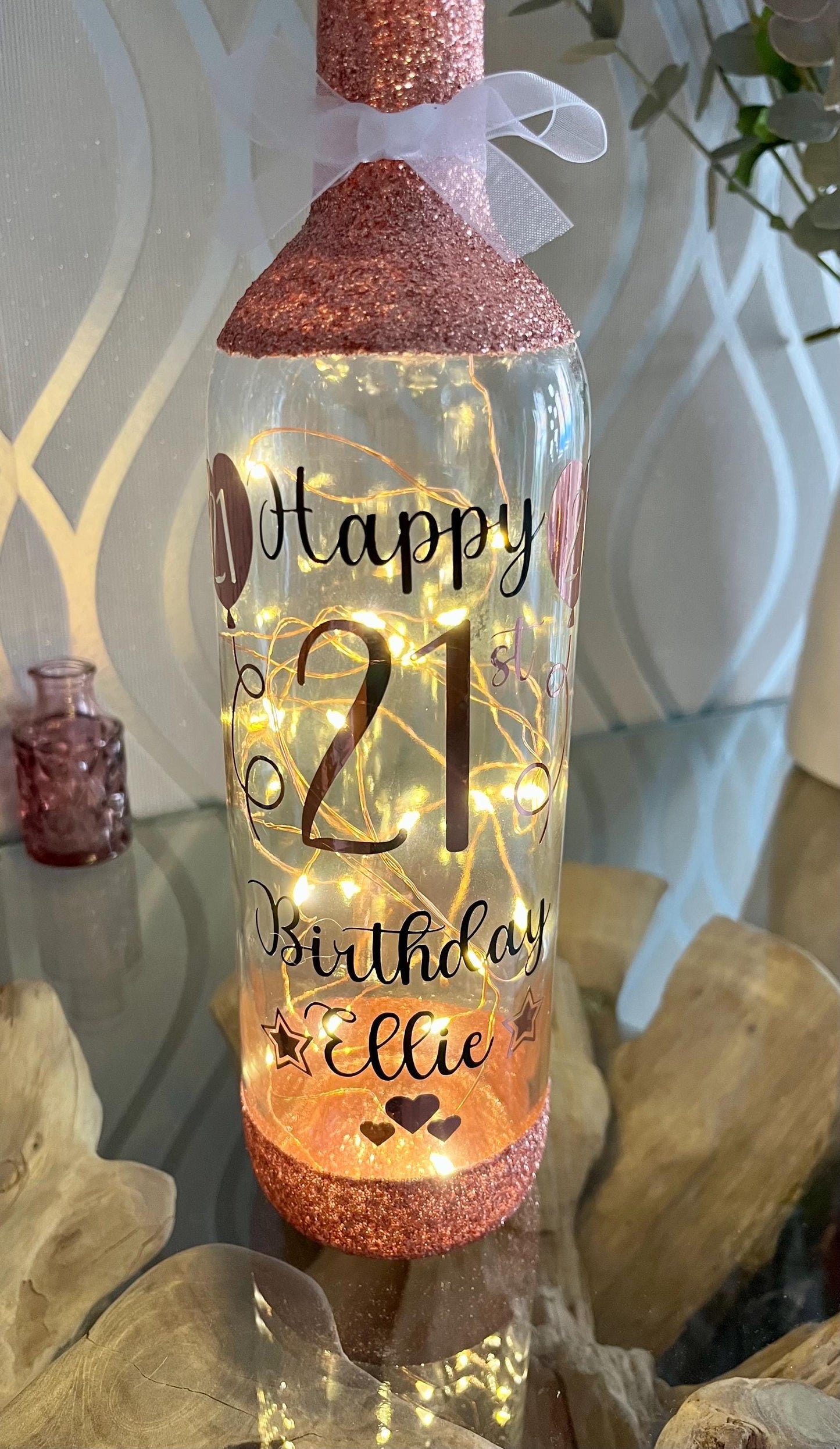 Personalised Birthday bottle for 16 18 21 25 30 40 50 60 70 Gift for girl her mum aunt nan gran grandma. Balloon design
Winney Hill