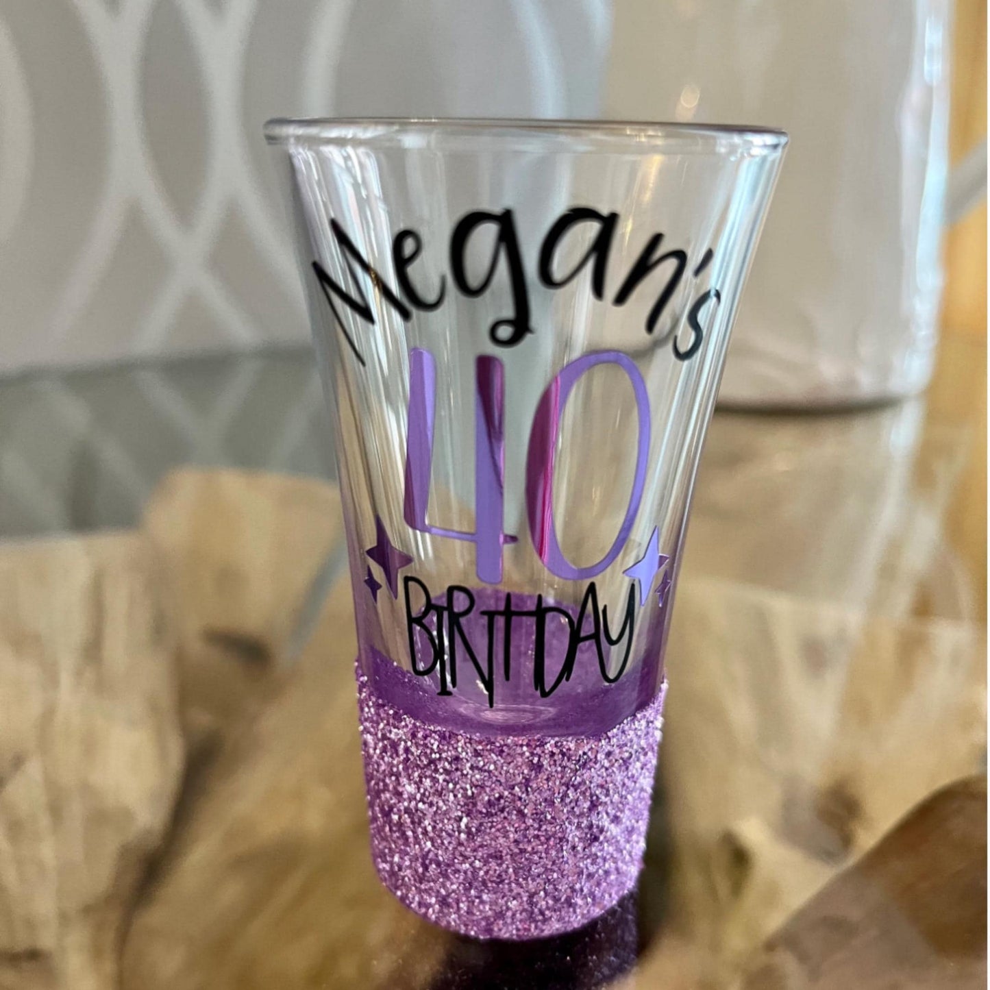 Personalised Birthday Tumbler Glass for 16 18 21 25 30 40 50 60 70 Gift for girl her mum aunt nan gran grandma.
Winney Hill