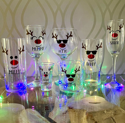 Personalised Reindeer Christmas Glass: Stocking filler, Secret Santa Gift, christmas table decoration, gift for him, gift for her, teen gift