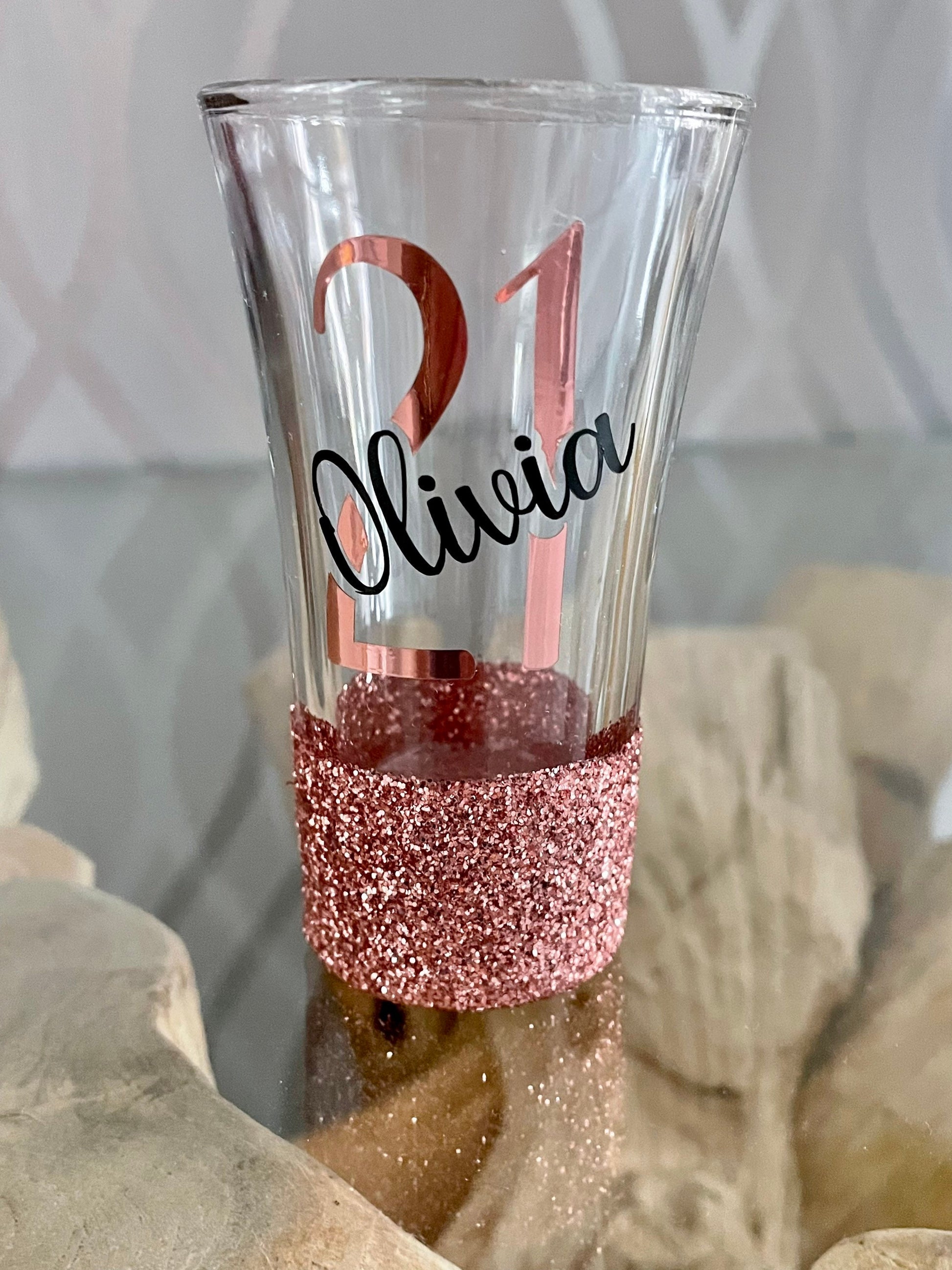 Personalised birthday glitter glass gift for him gift for her gift for teenager 18th 21st 30th 40th champagne gin wine shot pint glass